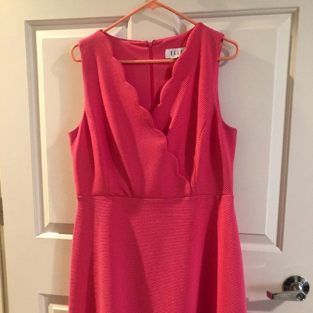 Pink sleeveless dress